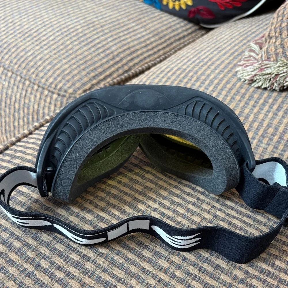 bolle Black Goggles with Yellow Lens